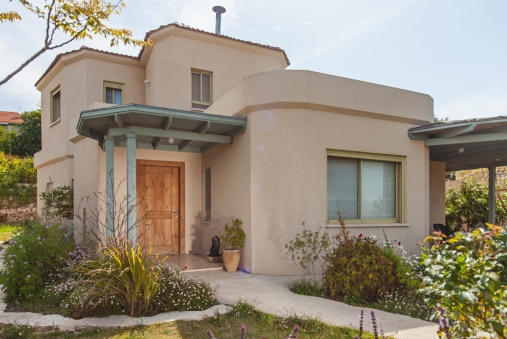 הבית הכפרי בהרדוף