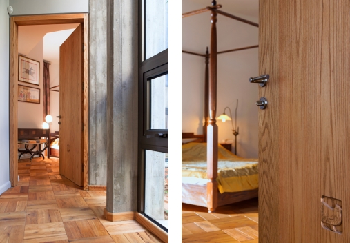 דלת פנים אלון אדום+חריטה אומנותית דגם 607