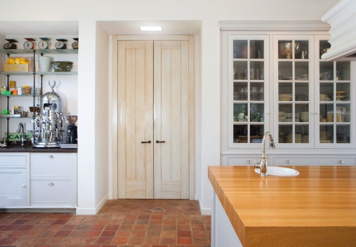 דלת פנים עץ אלון מבוקע מולבן דגם 614