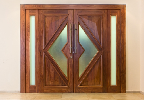 דלתות בית כנסת